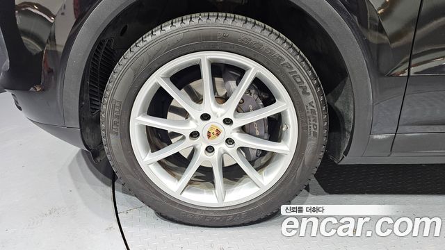 Porsche Cayenne 2019 — photo 5