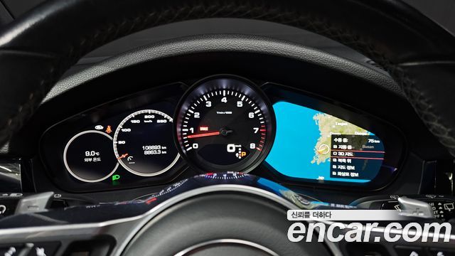 Porsche Cayenne 2019 — photo 8