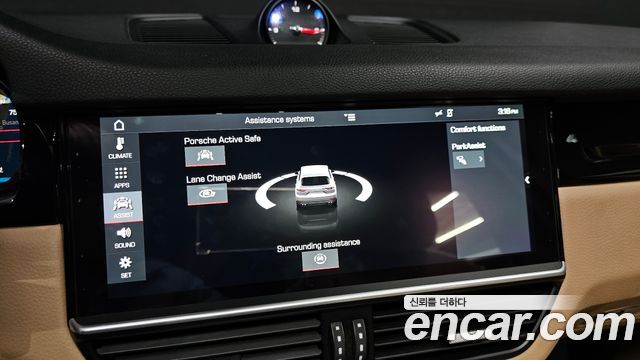 Porsche Cayenne 2019 — photo 17