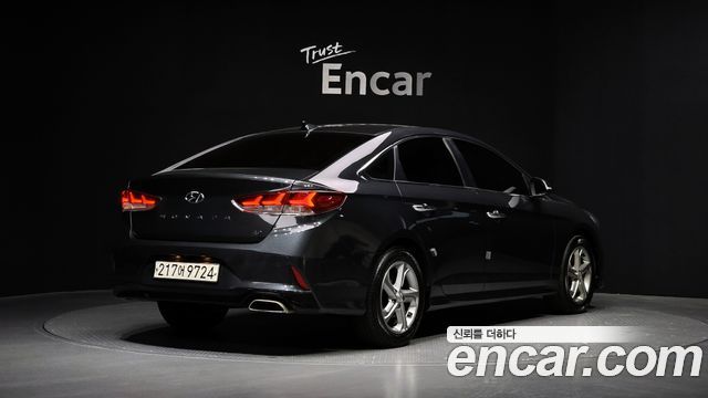 Hyundai Sonata 2018 — photo 2