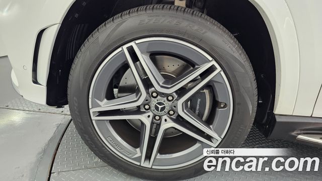 Mercedes-Benz GLS-Class 2022 — photo 5
