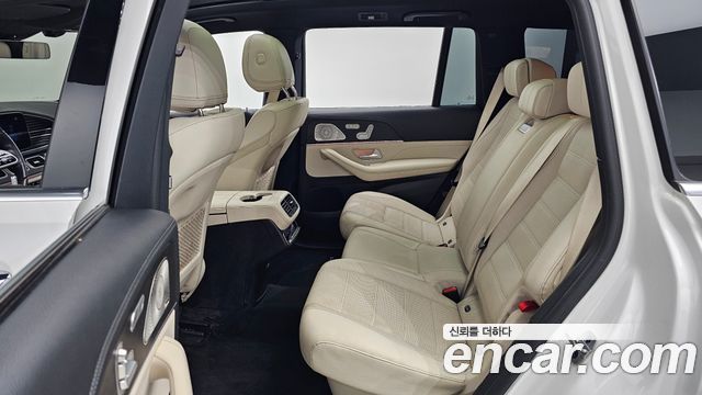 Mercedes-Benz GLS-Class 2022 — photo 12