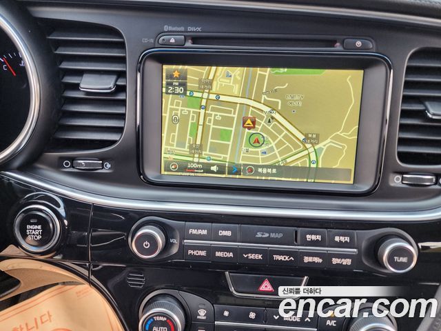 Kia K5 2014 — photo 12
