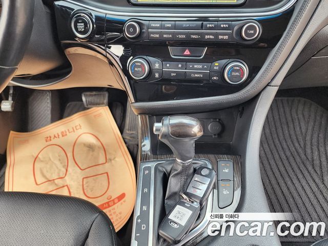 Kia K5 2014 — photo 13