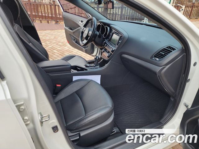 Kia K5 2014 — photo 14