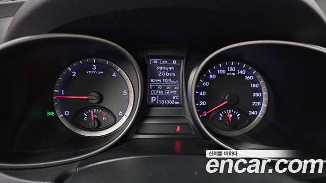 Hyundai Santafe 2015 — photo 8