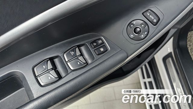 Hyundai Santafe 2015 — photo 15