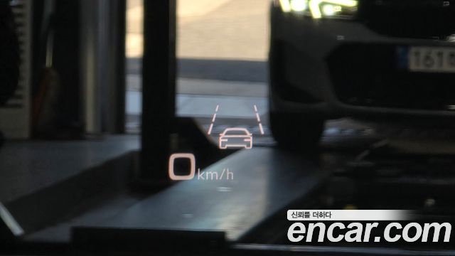 Audi A6 2023 — photo 18