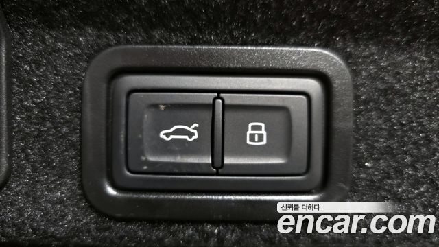 Audi A6 2023 — photo 20