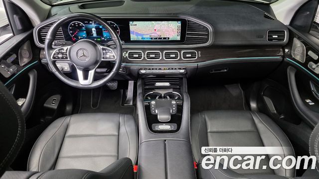Mercedes-Benz GLE-Class 2023 — photo 7