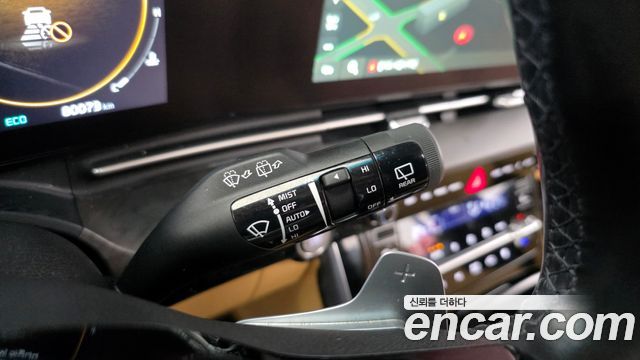Kia Canival 2023 — photo 14