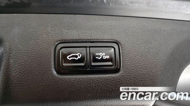 Kia Canival 2023 — photo 20