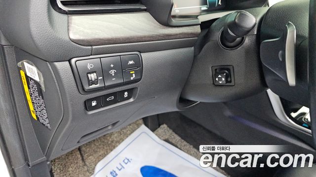 Kia K7 2020 — photo 12