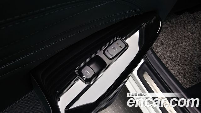 Kia K7 2020 — photo 19