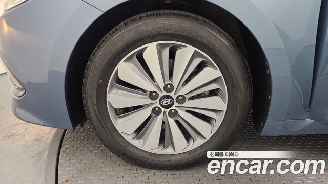 Hyundai Grandeur 2015 — photo 5