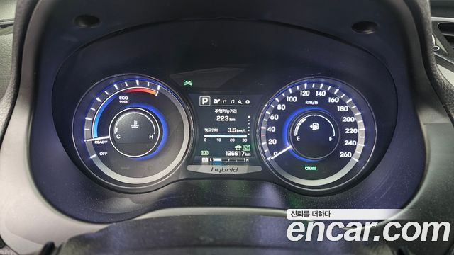 Hyundai Grandeur 2015 — photo 8