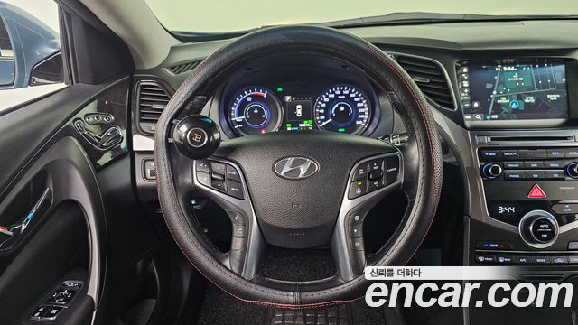 Hyundai Grandeur 2015 — photo 13