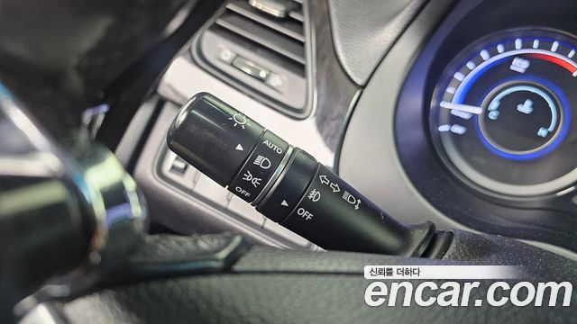 Hyundai Grandeur 2015 — photo 19