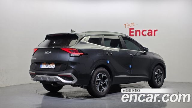 Kia Sportage 2022 — photo 2