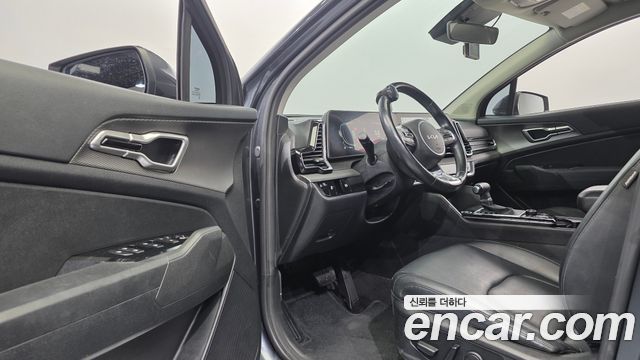 Kia Sportage 2022 — photo 11