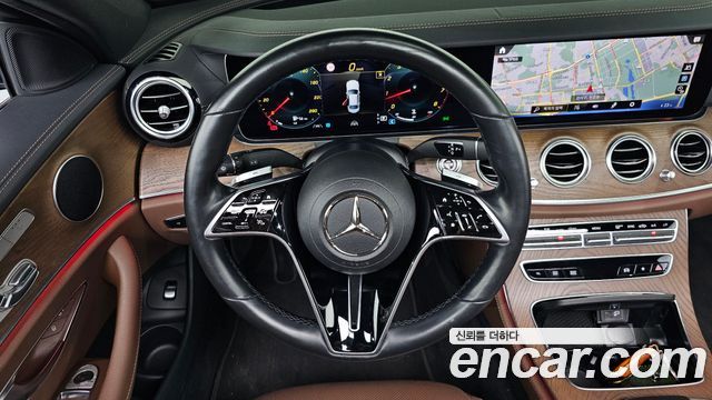 Mercedes-Benz E-Class 2021 — photo 13