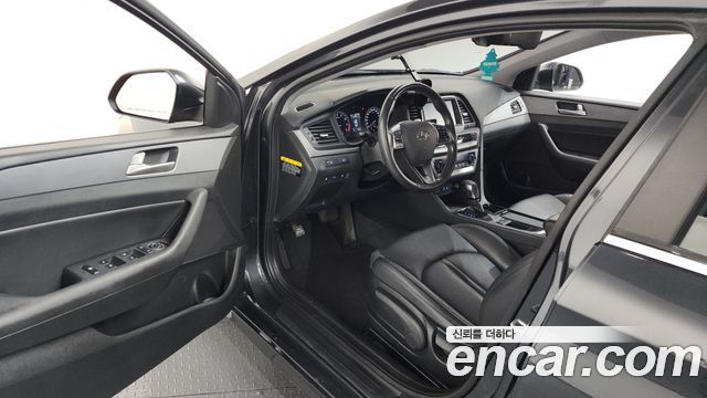 Hyundai Sonata 2018 — photo 10