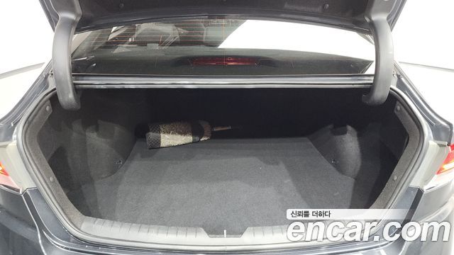 Hyundai Sonata 2018 — photo 20