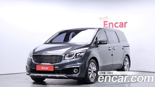 Kia Canival 2016 — photo 1