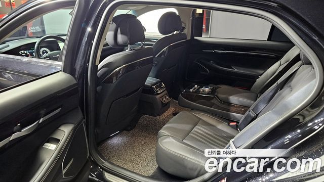 Genesis G90 2020 — photo 11
