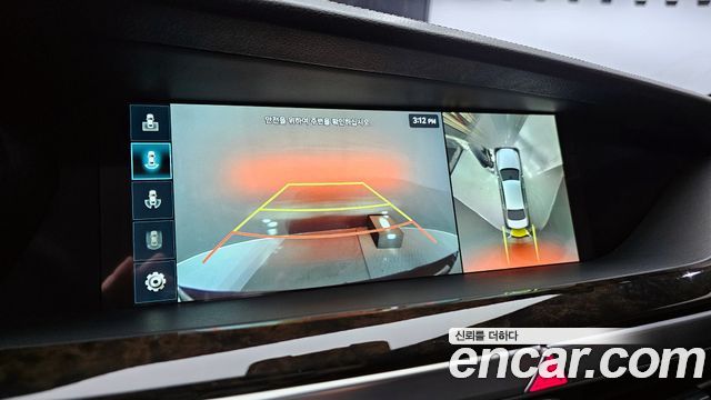 Genesis G90 2020 — photo 17