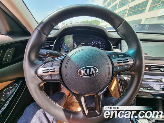 Kia K7 2020 — photo 17