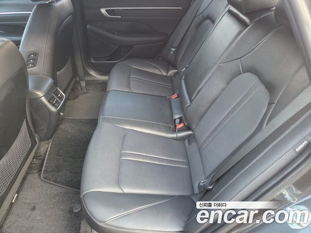 Hyundai Sonata 2022 — photo 8