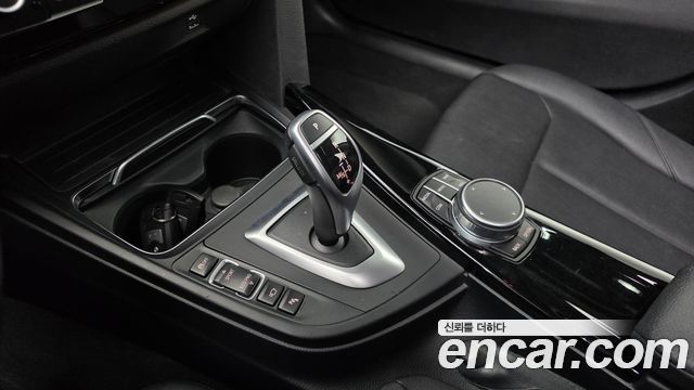 BMW 4-Series 2020 — photo 9