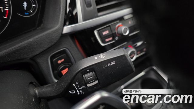 BMW 4-Series 2020 — photo 16