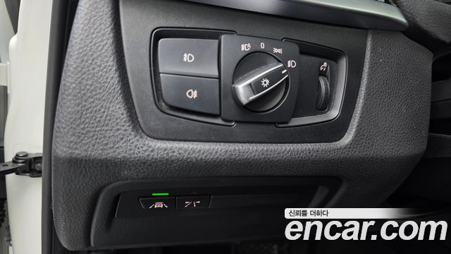 BMW 4-Series 2020 — photo 17