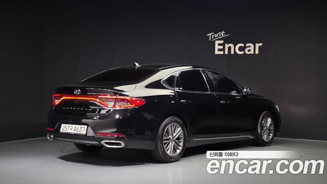 Hyundai Grandeur 2018 — photo 2