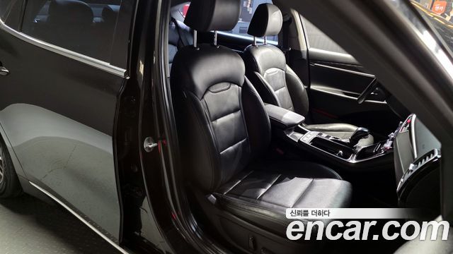 Hyundai Grandeur 2018 — photo 12