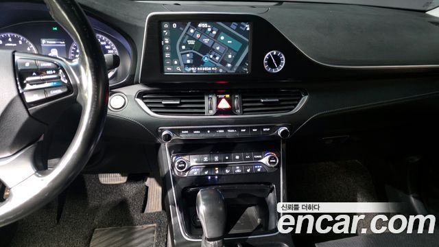 Hyundai Grandeur 2018 — photo 20