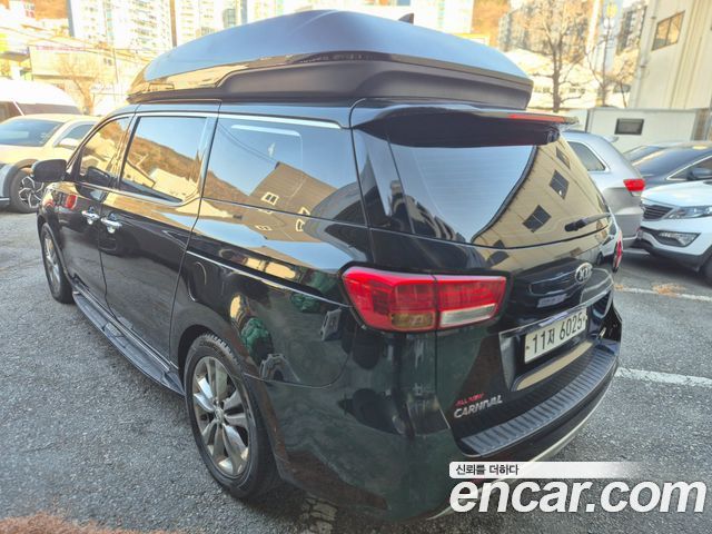 Kia Canival 2016 — photo 2