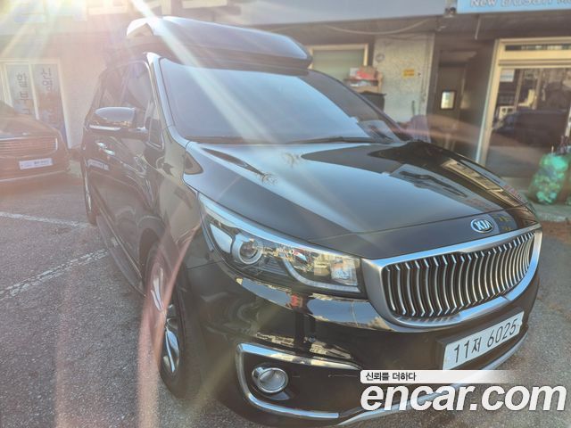 Kia Canival 2016 — photo 5