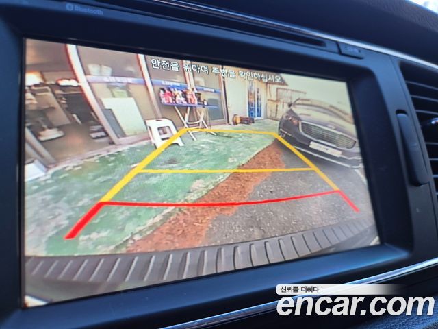 Kia Canival 2016 — photo 13