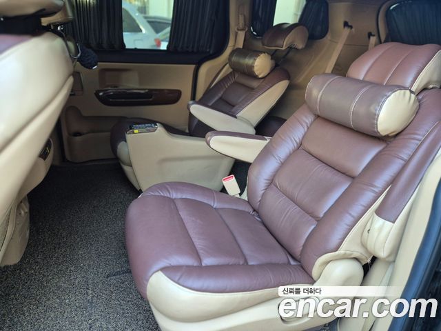 Kia Canival 2016 — photo 15