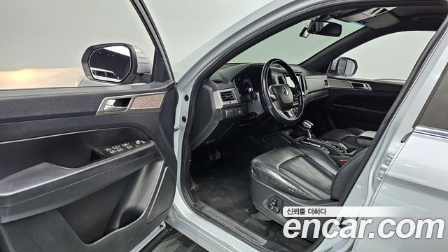 KG Mobility Rexton 2019 — photo 11