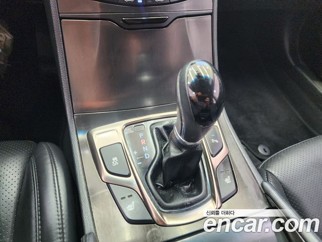 Hyundai Grandeur 2013 — photo 10