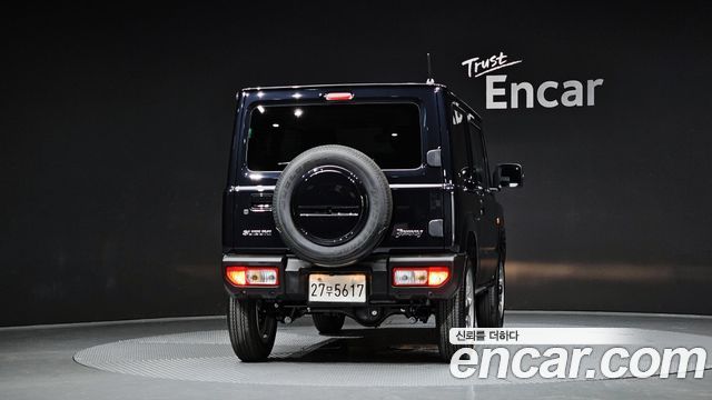 Suzuki Jimny 2025 — photo 4