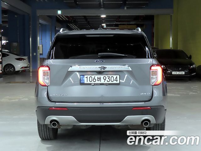 Ford Explorer 2021 — photo 3