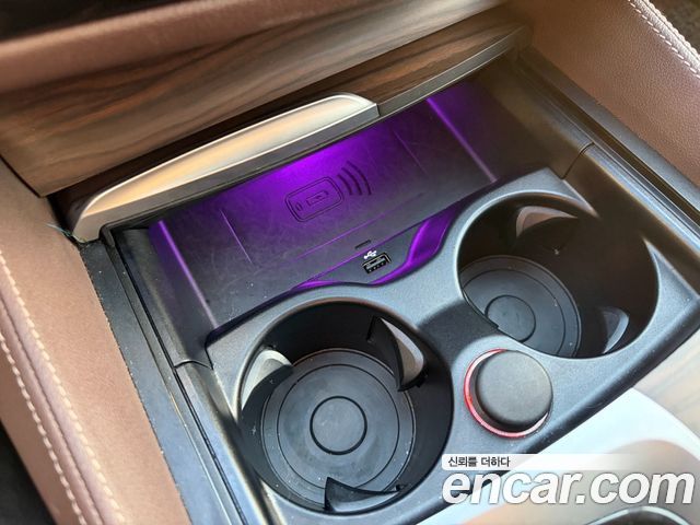 BMW 5-Series 2023 — photo 14