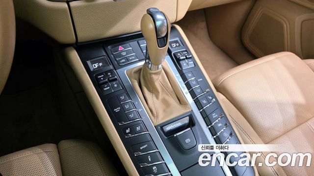 Porsche Macan 2017 — photo 9