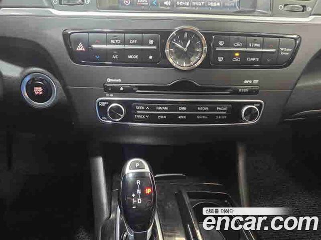 Kia K9 2014 — photo 11