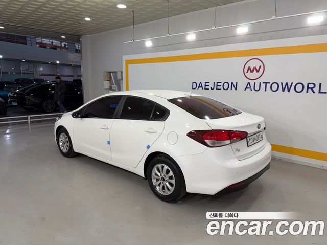 Kia K3 2017 — photo 4